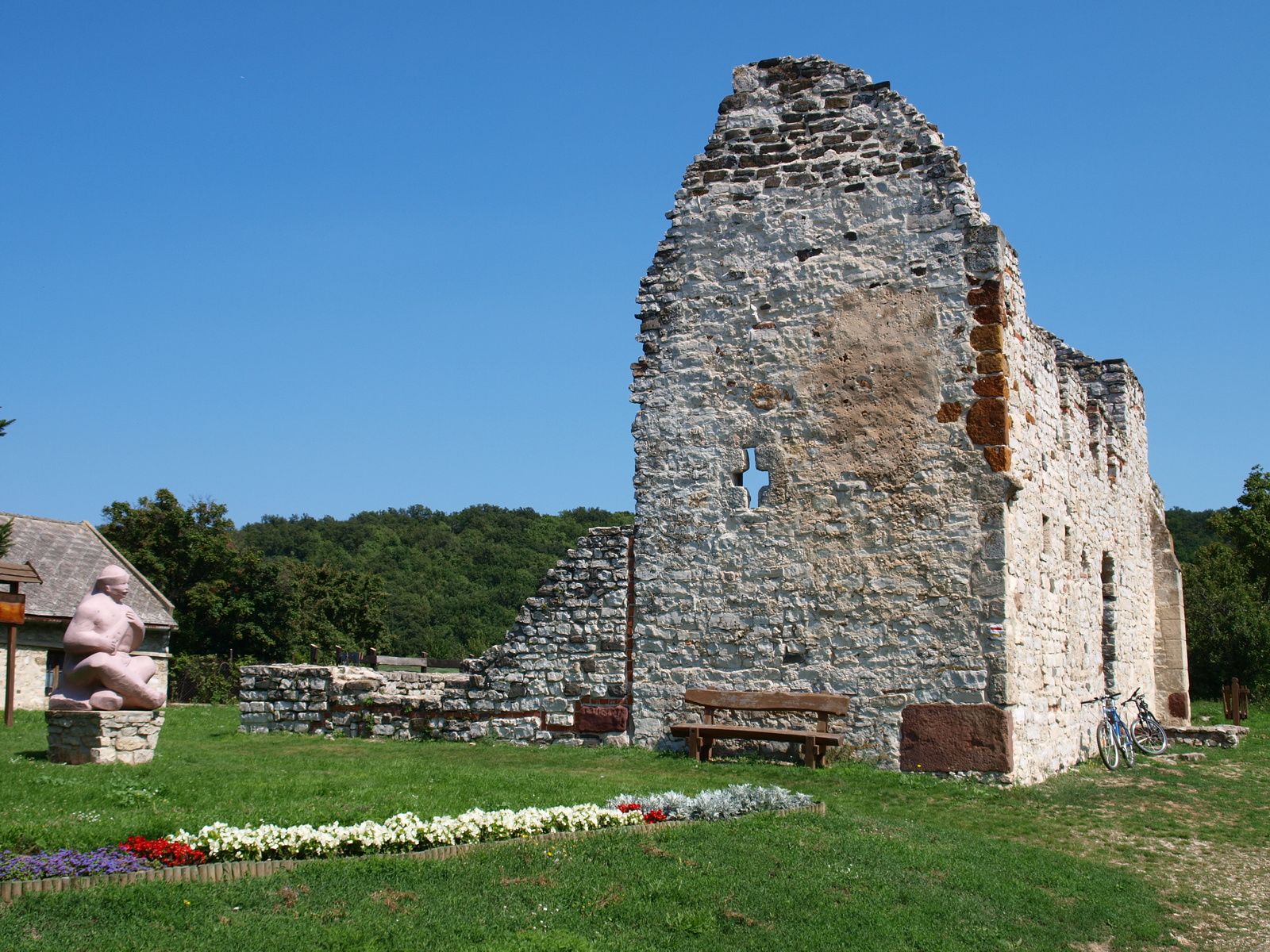 Felsődörgicsei templomrom 2