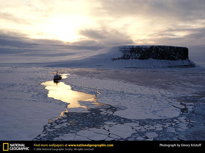 coast-guard-icebreaker-105124-sw (Medium)