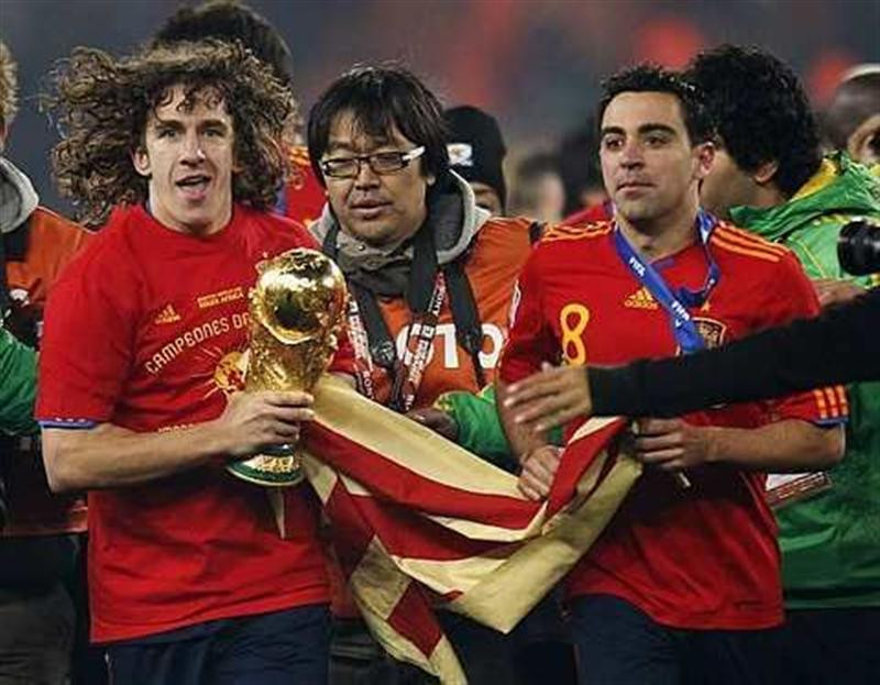 015833922 puyol (Medium)