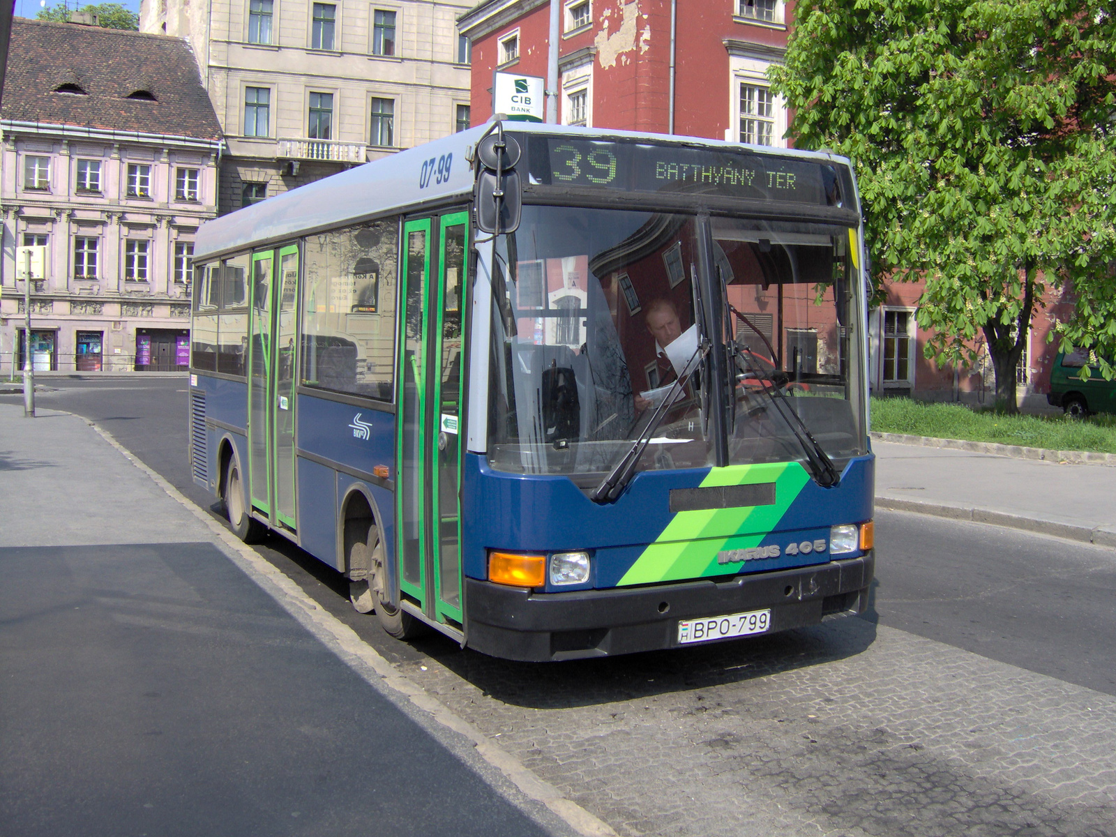 Busz BPO-799 2-Batthyány tér