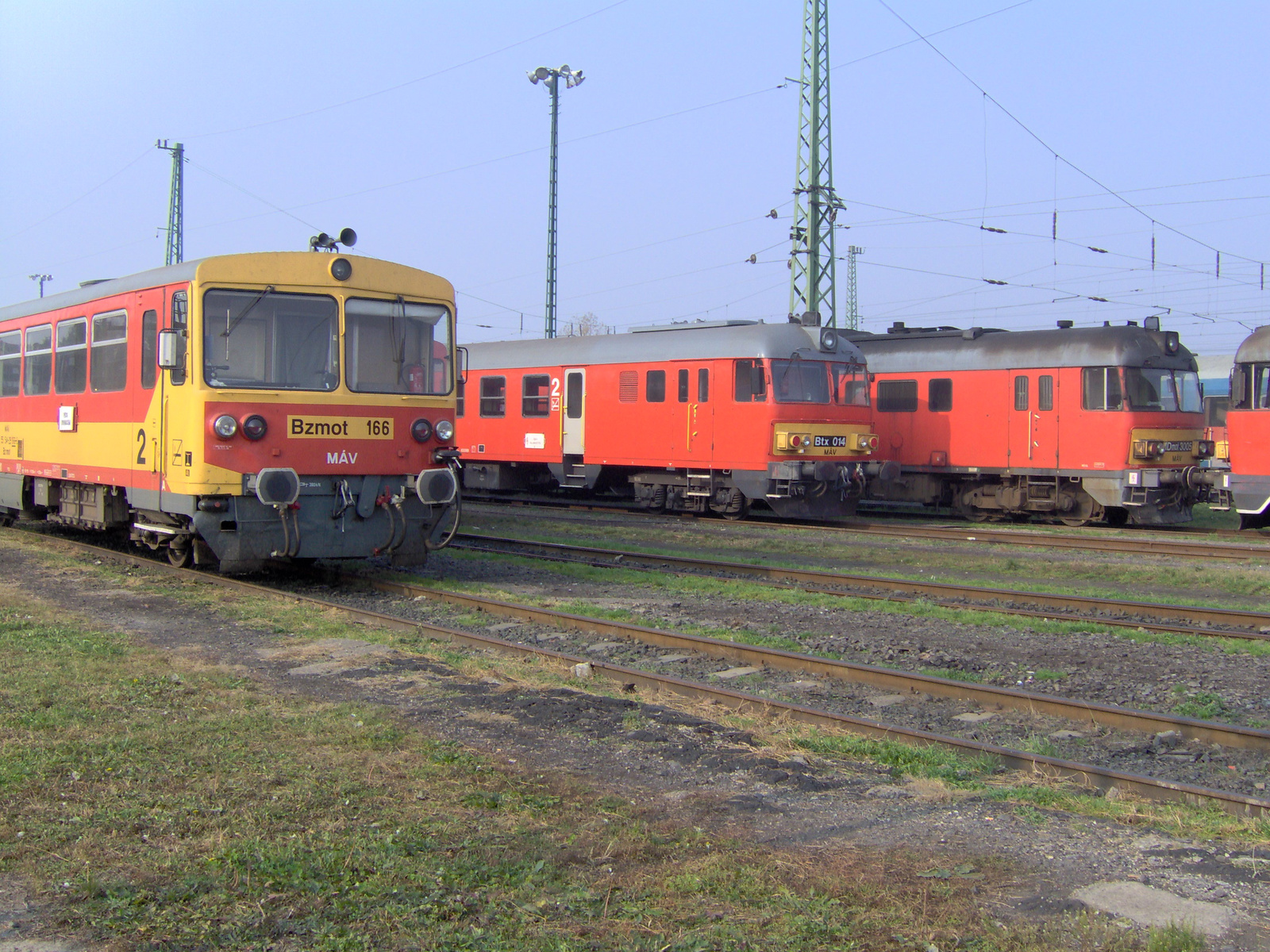 Bzmot166+Btx014+MDmot3005-Pécs