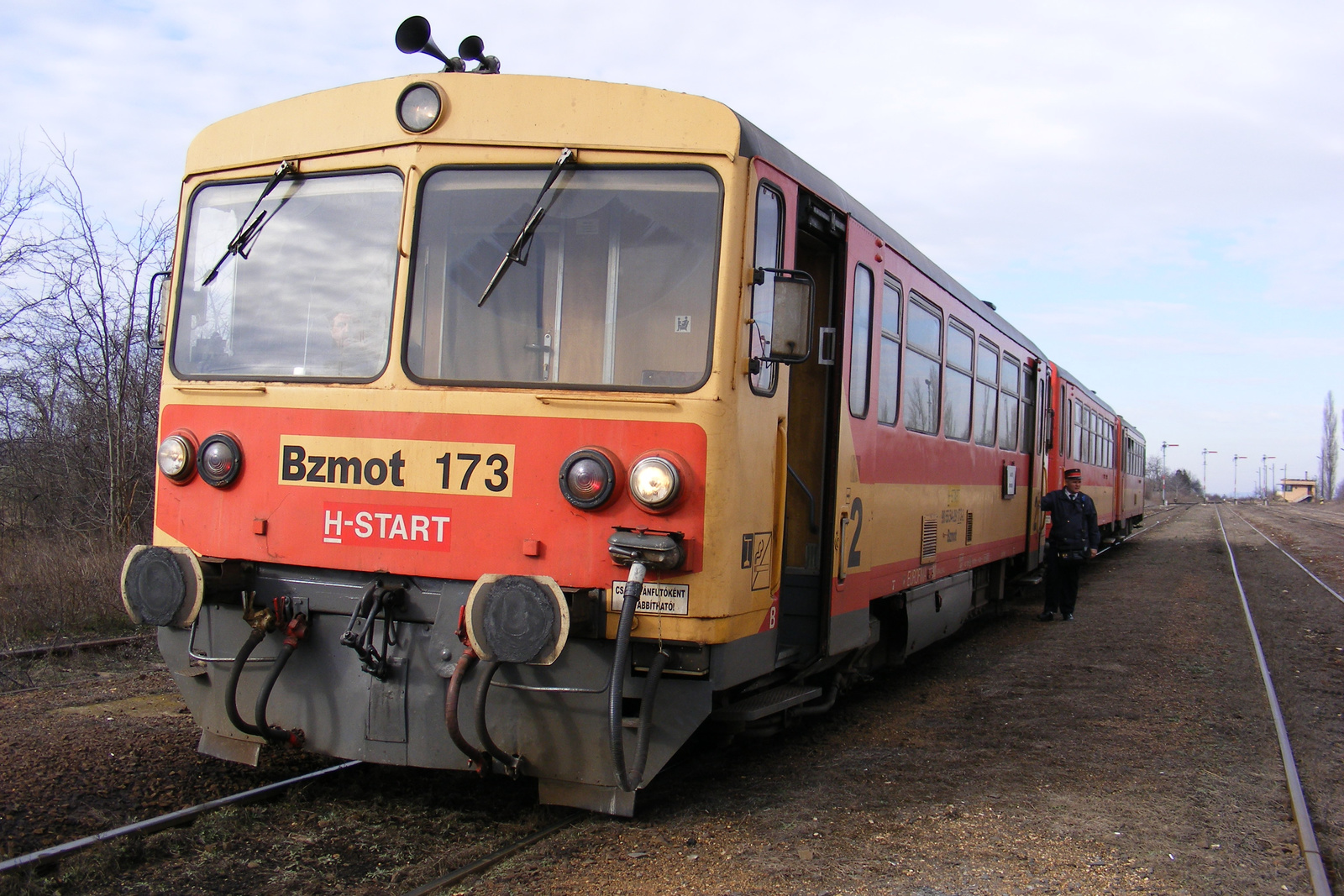 Bzmot173 01