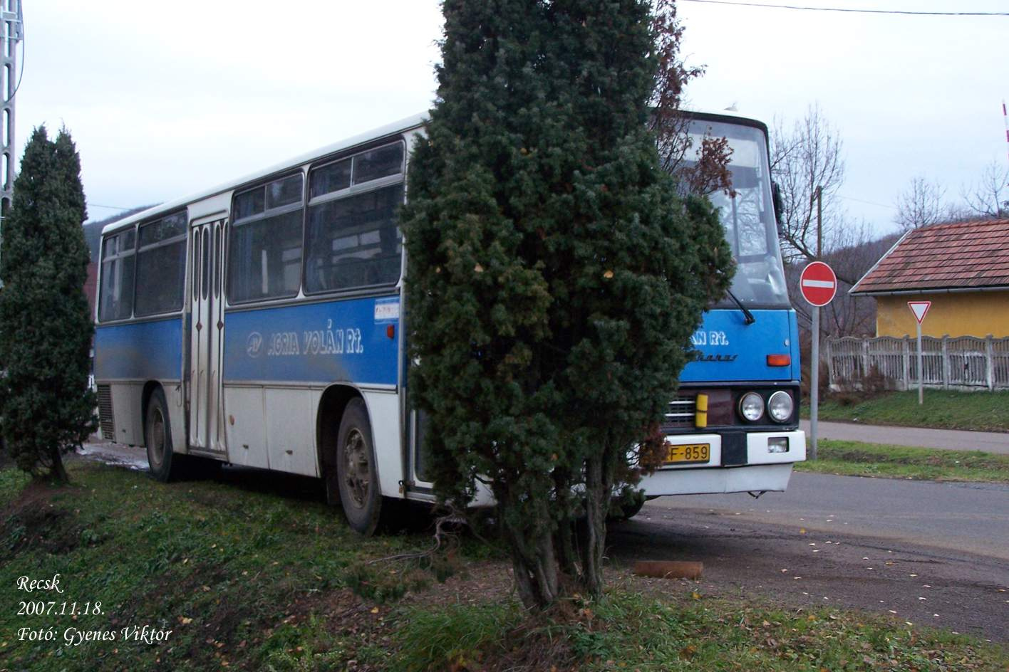 Ikarus 266-BRF-859 1