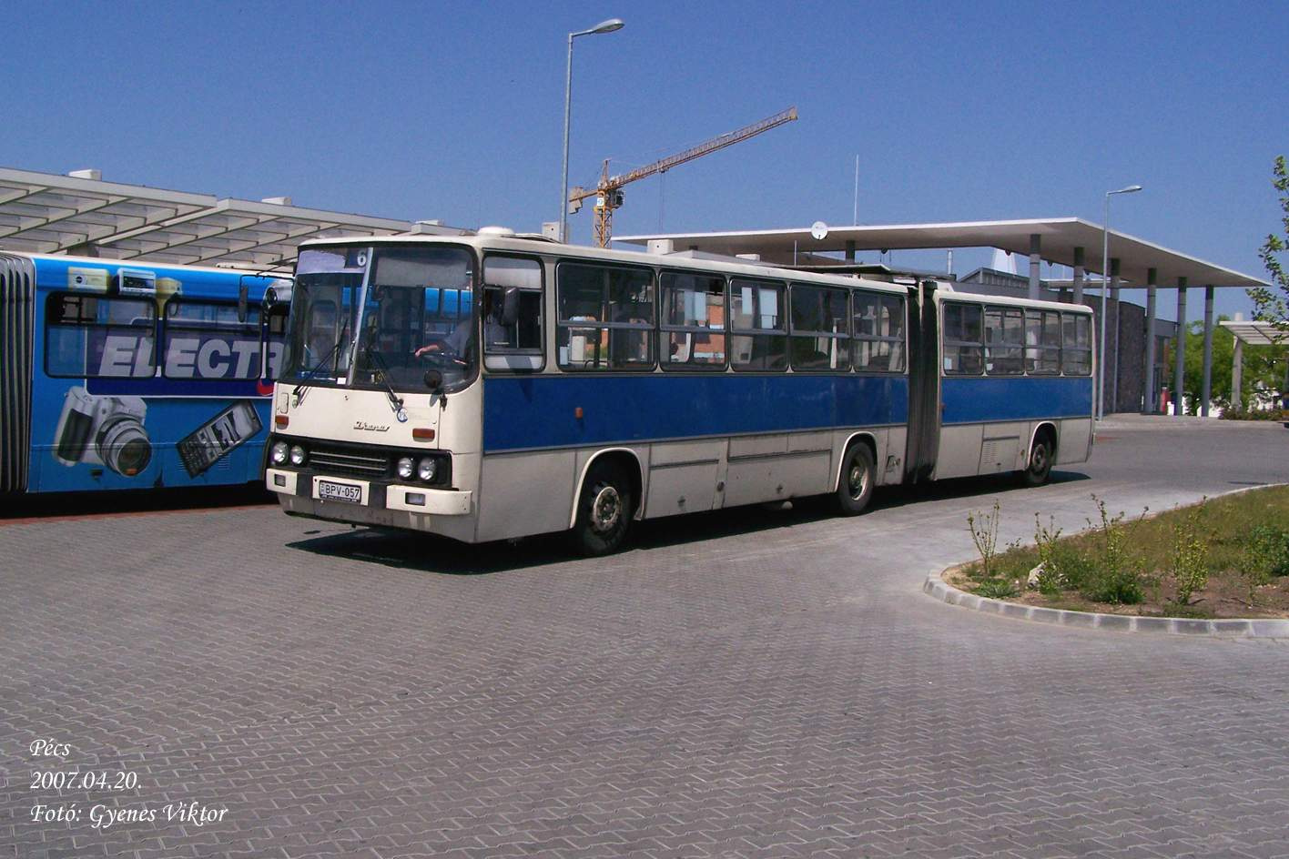 Ikarus 280-BPV-057