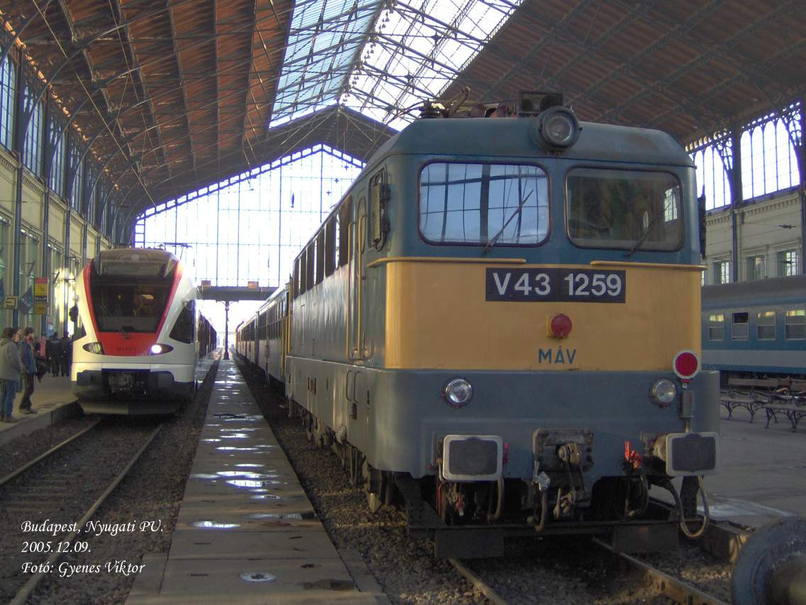 V43-1259+SBB521-011-7 1