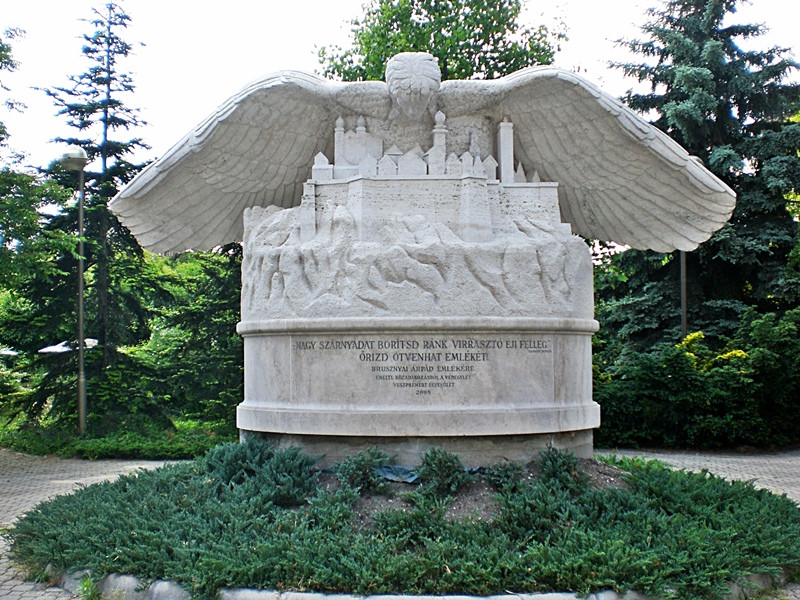 1956- Brusznyai Árpád emlékmű