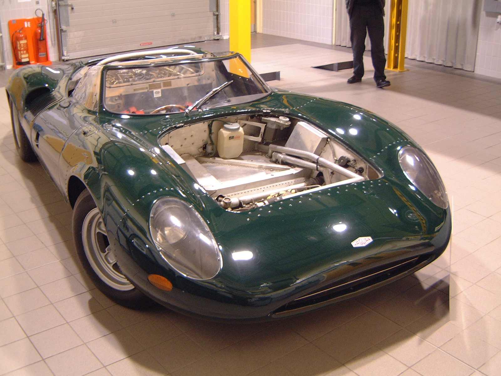 Xj13 front